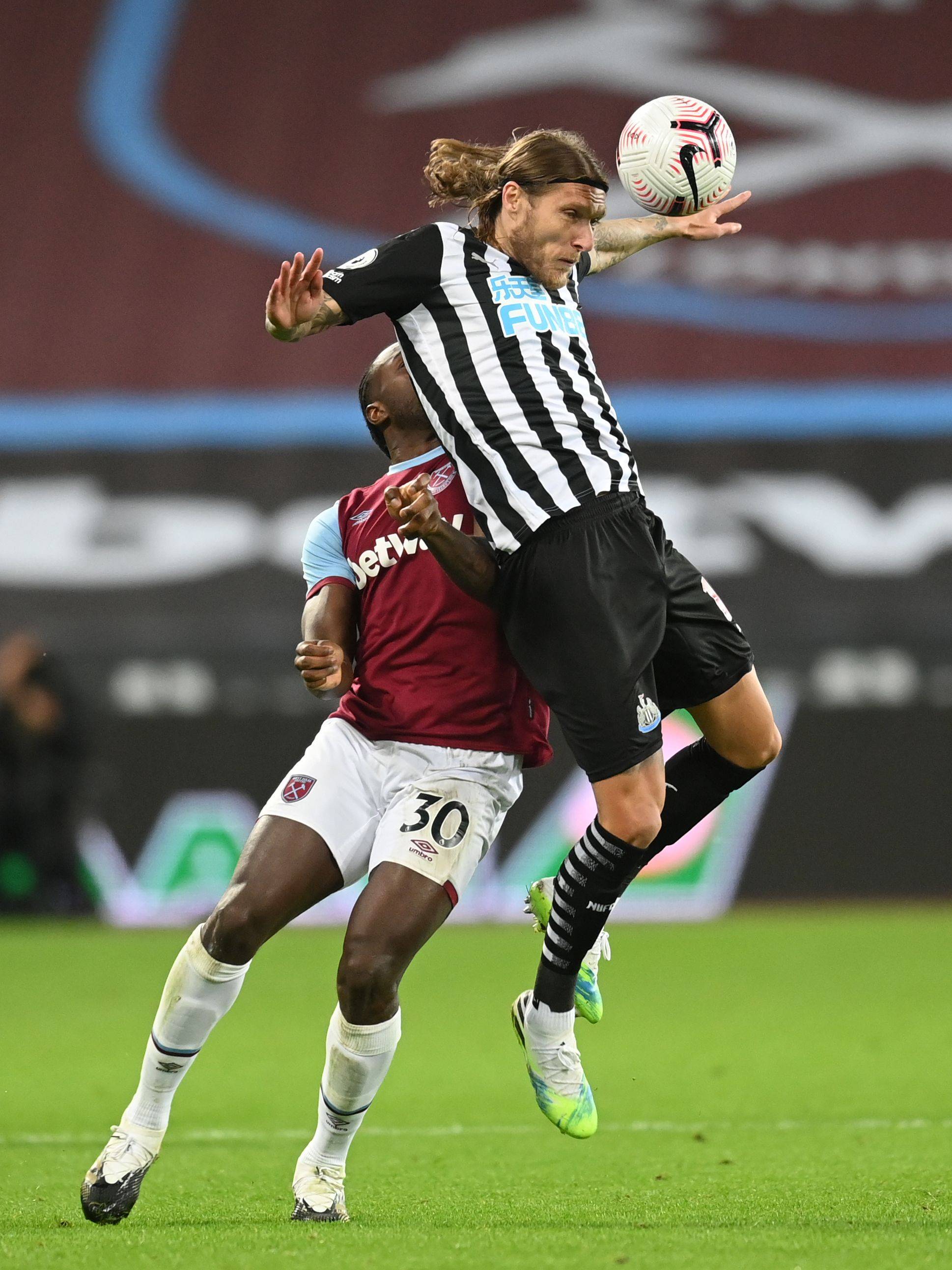 助球队建立 助球队建立